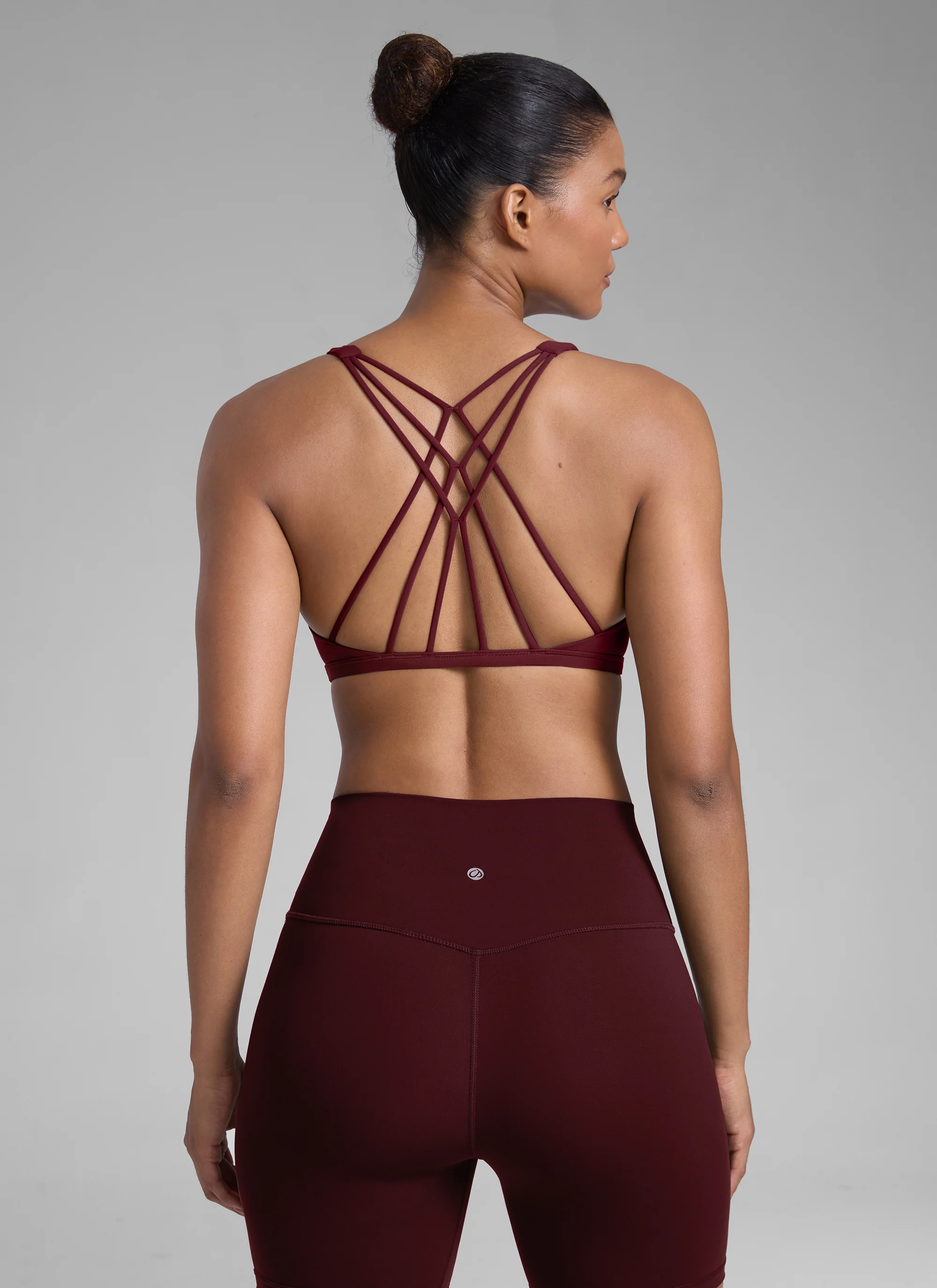 Nakedfeel Low Cut Strappy Bra (6 Straps) - Image 27