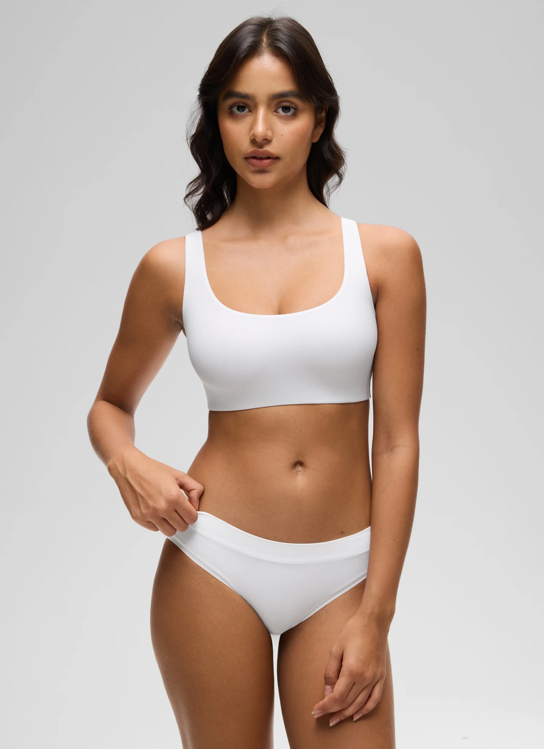 Softhold Double Lined U Back Bralette - Image 18