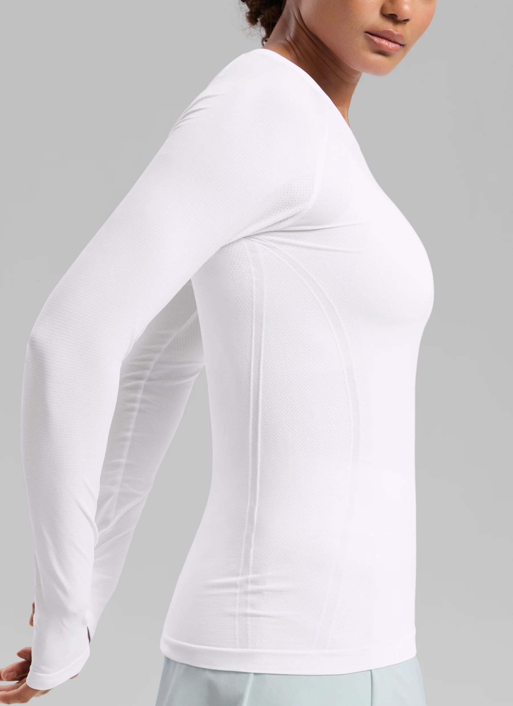 Seamless Crew Neck Long Sleeve - Image 15