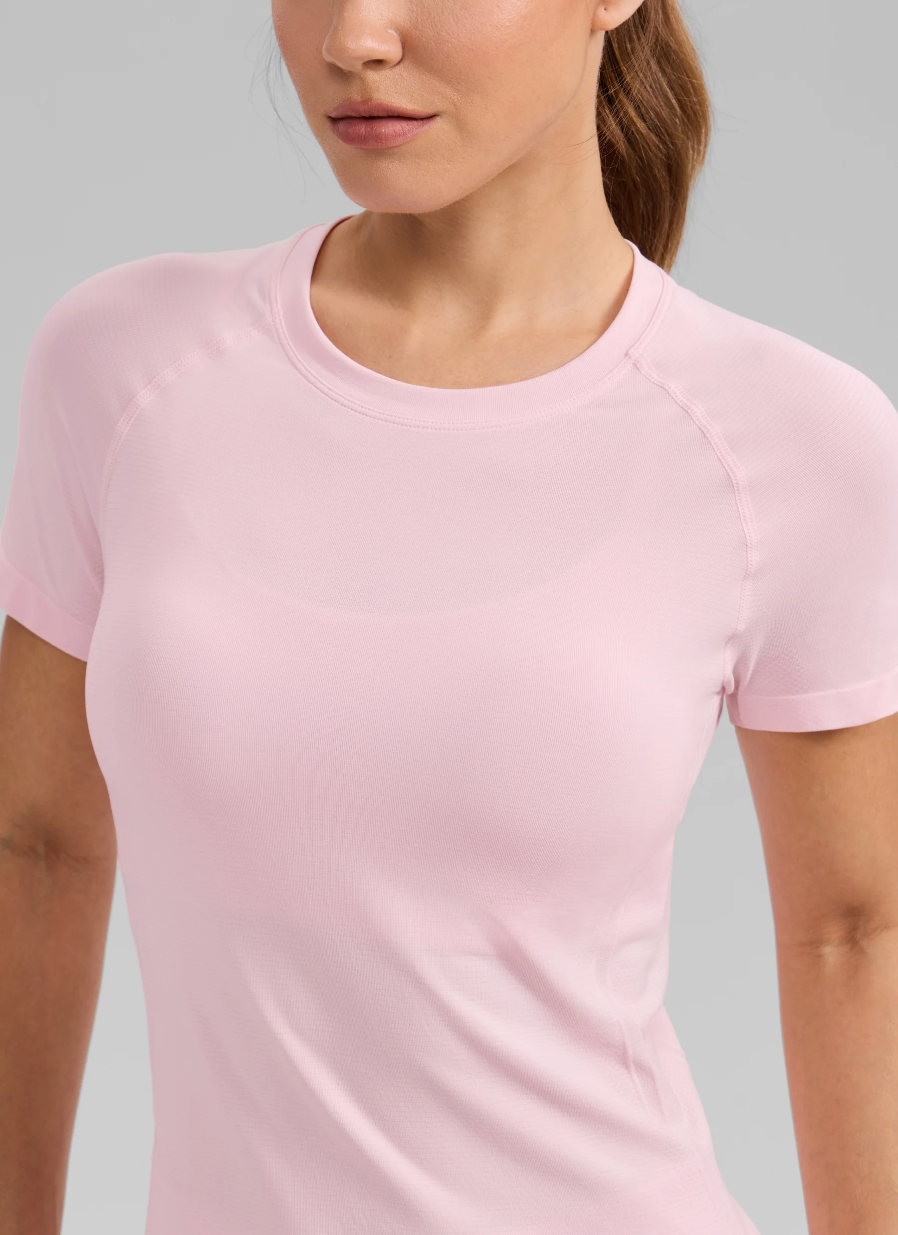 Seamless Waist Length Crewneck Short Sleeve - Image 8