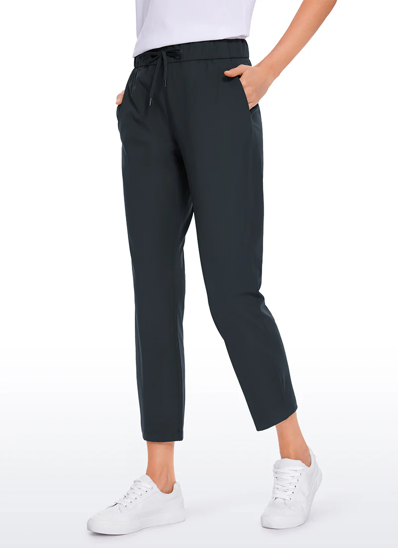 On the Travel Pocket Pant 25'' - Image 6