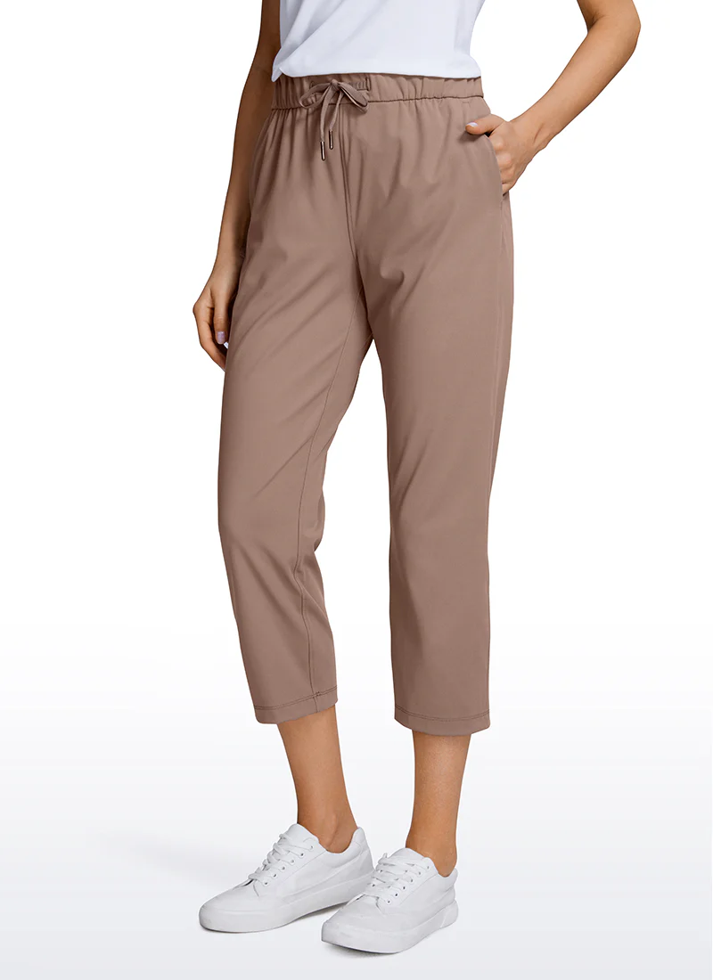 Stretch Cropped Pocket Pant 23''