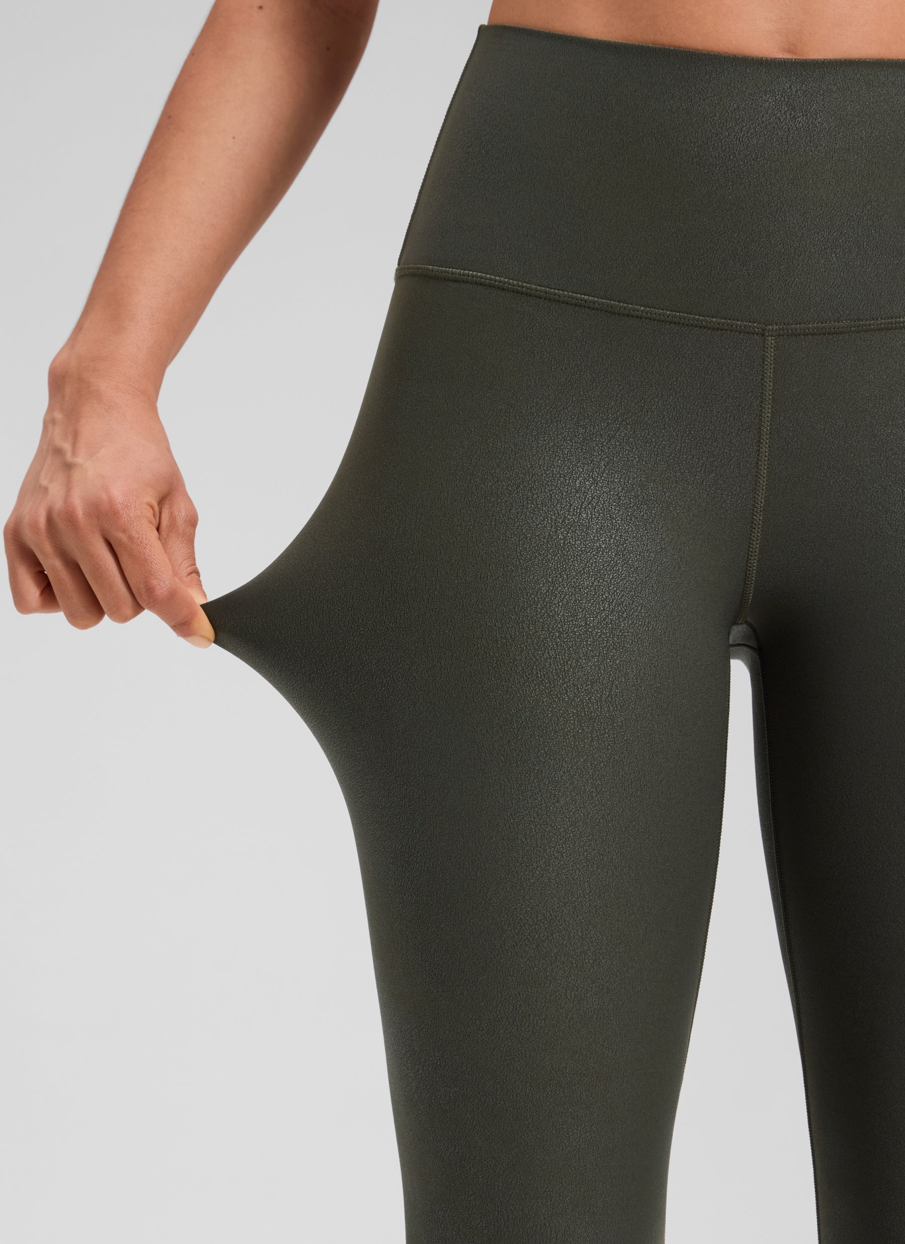 Matte Faux Leather Legging 25'' - Image 10