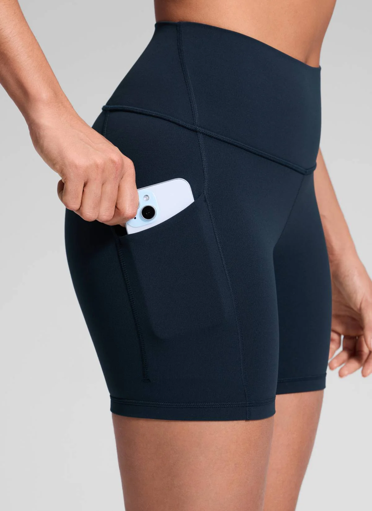 Butterluxe Pocket Yoga Shorts 5'' - Image 13
