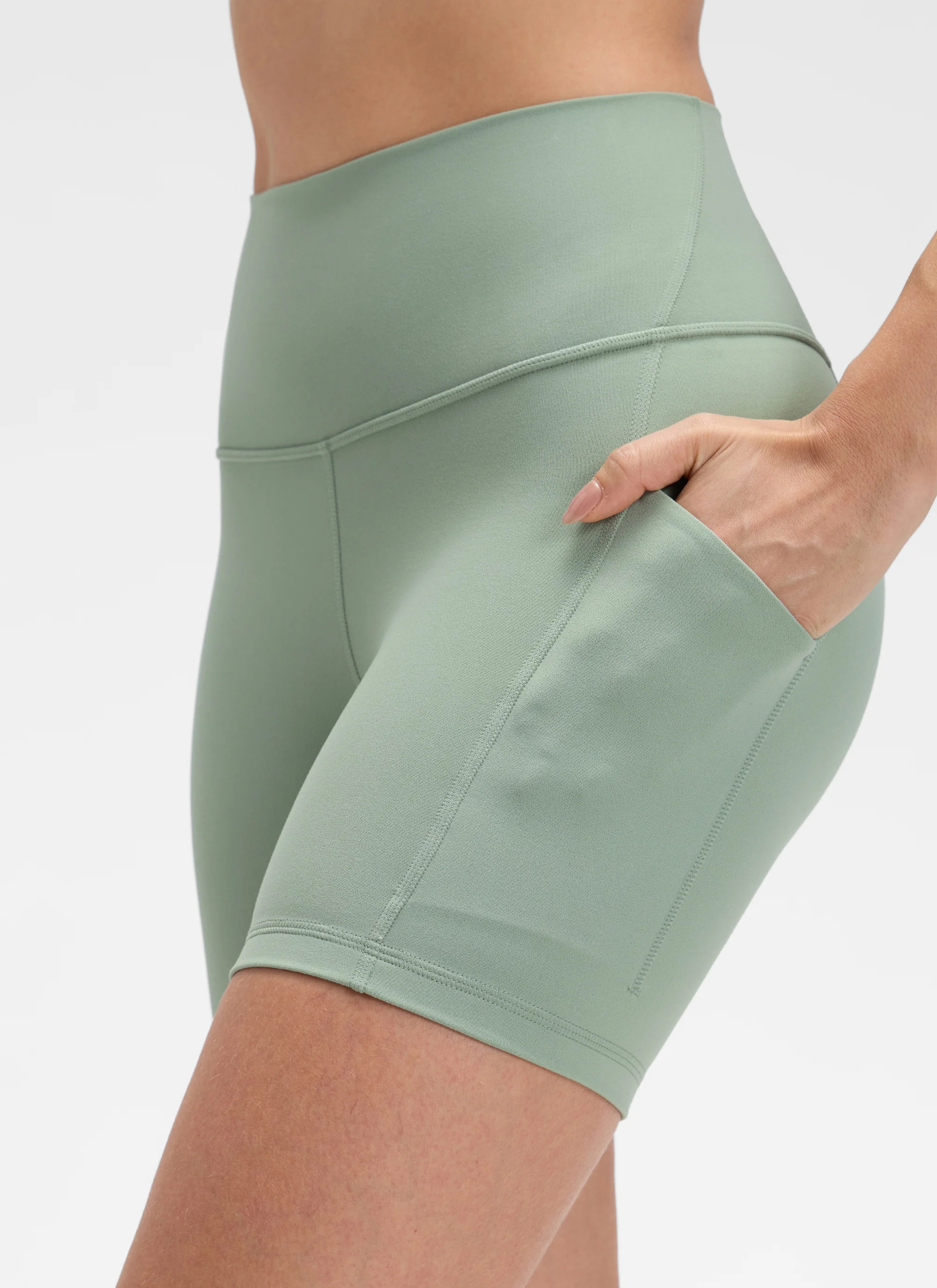 Butterluxe Pocket Yoga Shorts 5'' - Image 37