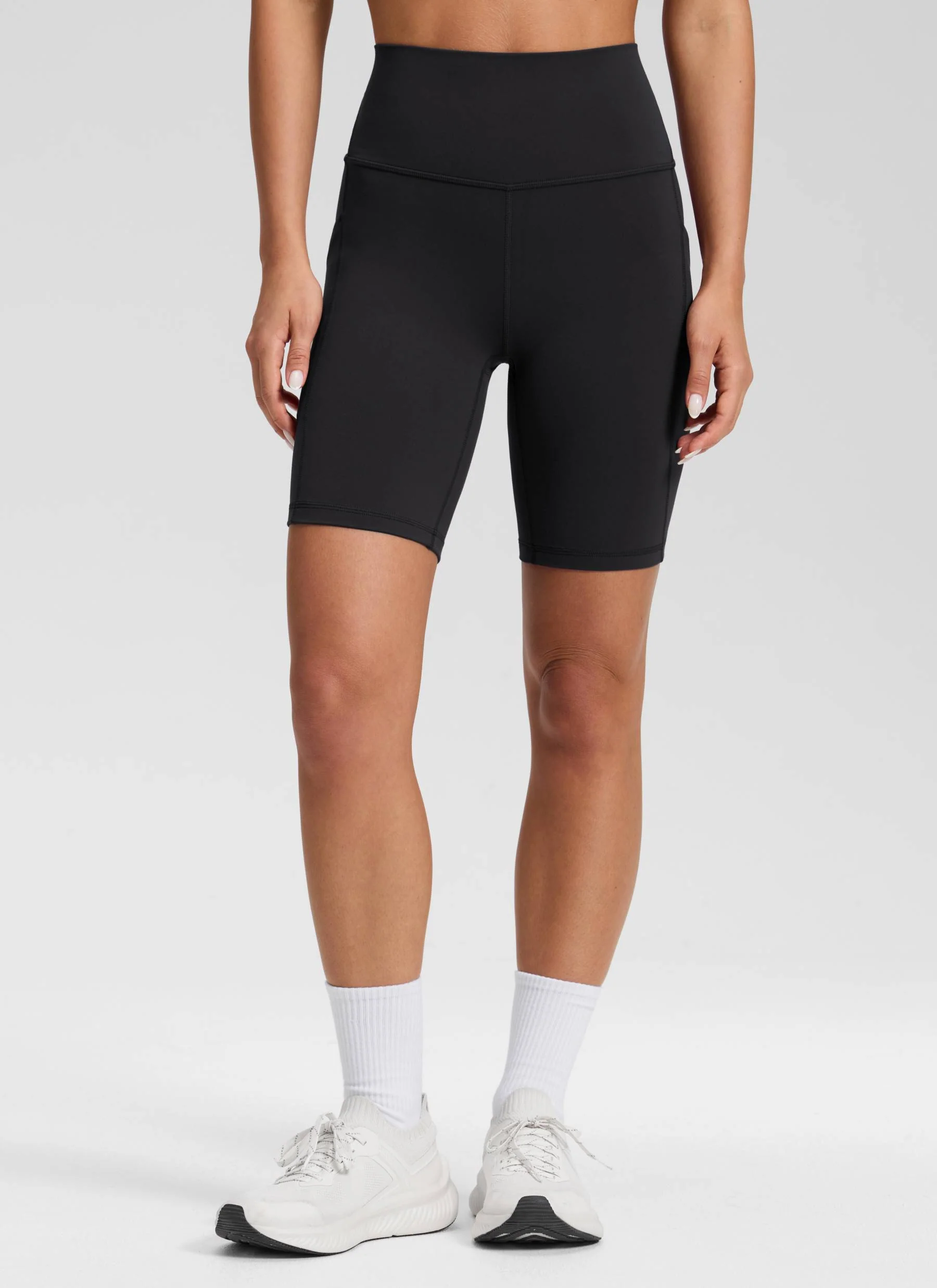 Butterluxe Pocket Yoga Shorts 8''