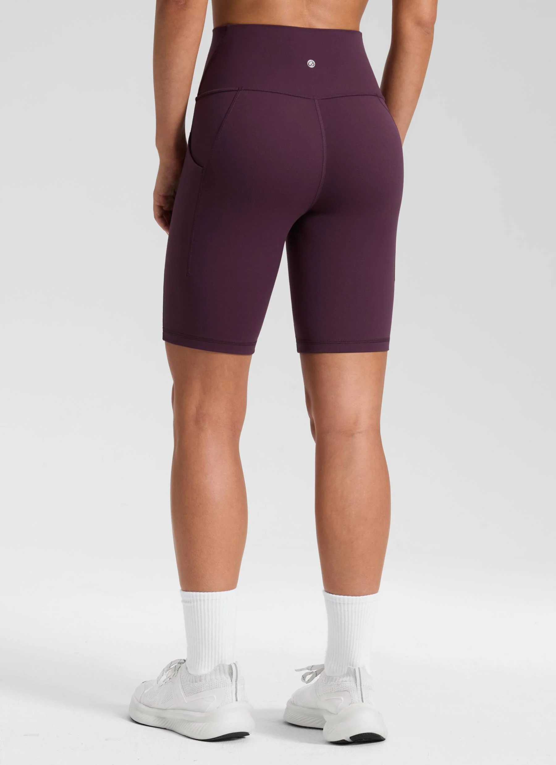 Butterluxe Pocket Yoga Shorts 8'' - Image 10