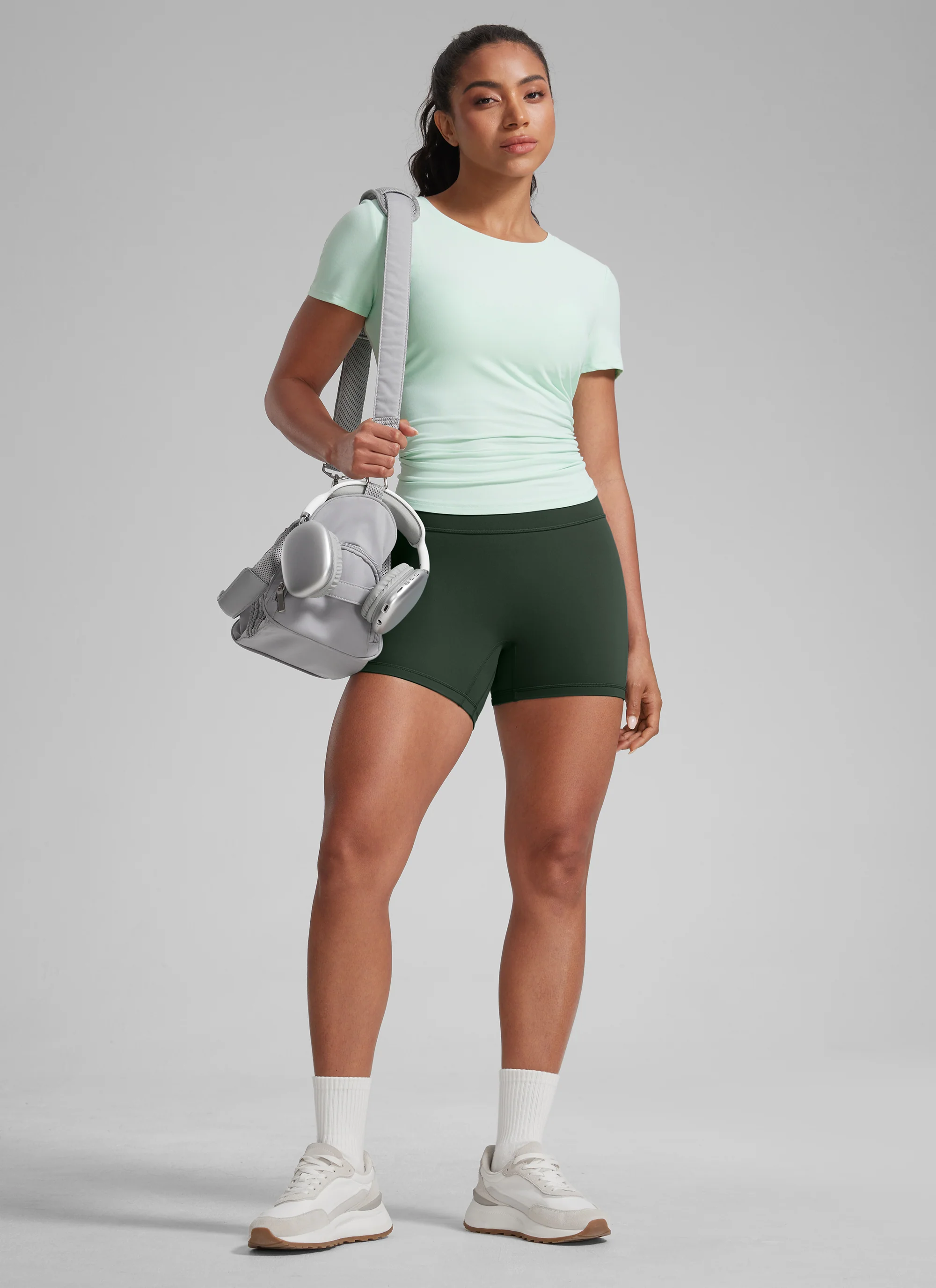 Secretsculpt™ No Front Seam Shorts 4'' - Image 29