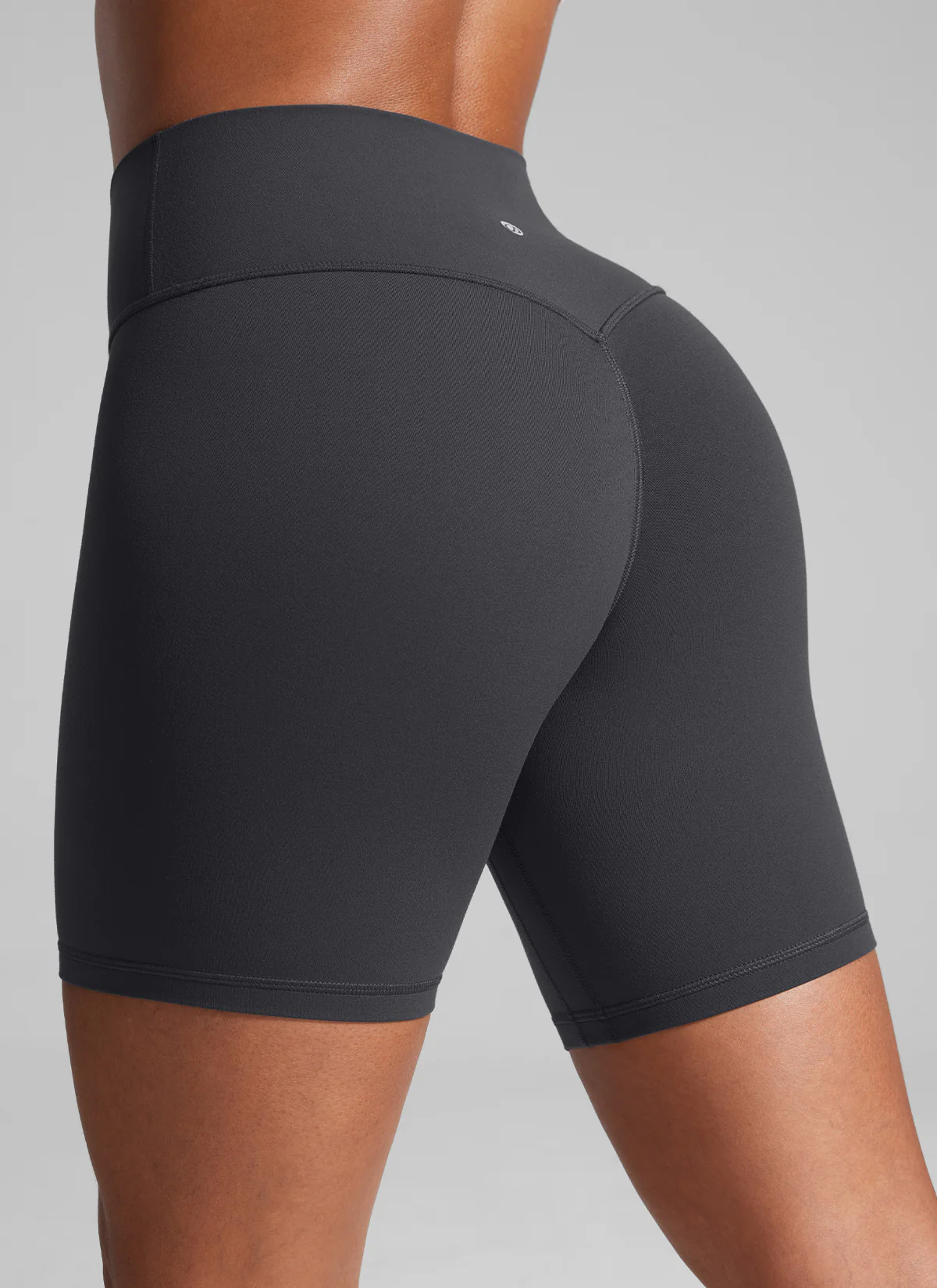 Secretsculpt™ No Front Seam Shorts 6'' - Image 9