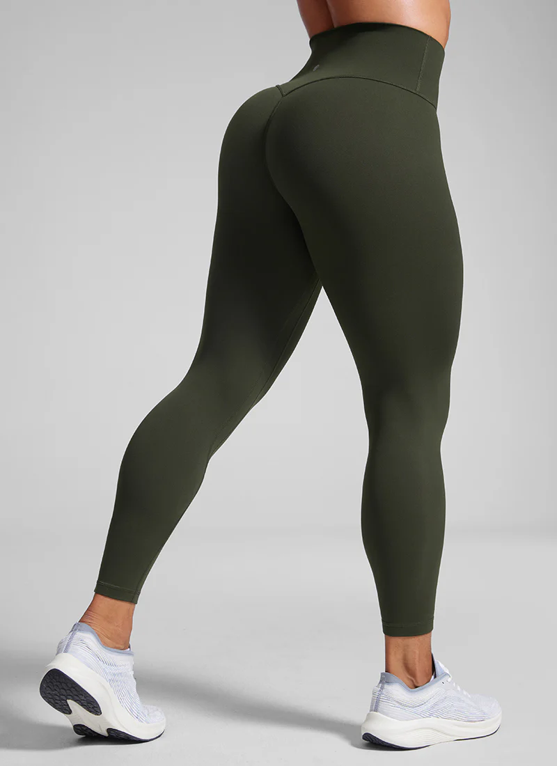 Secretsculpt™ No Front Seam Legging 25'' - Image 18
