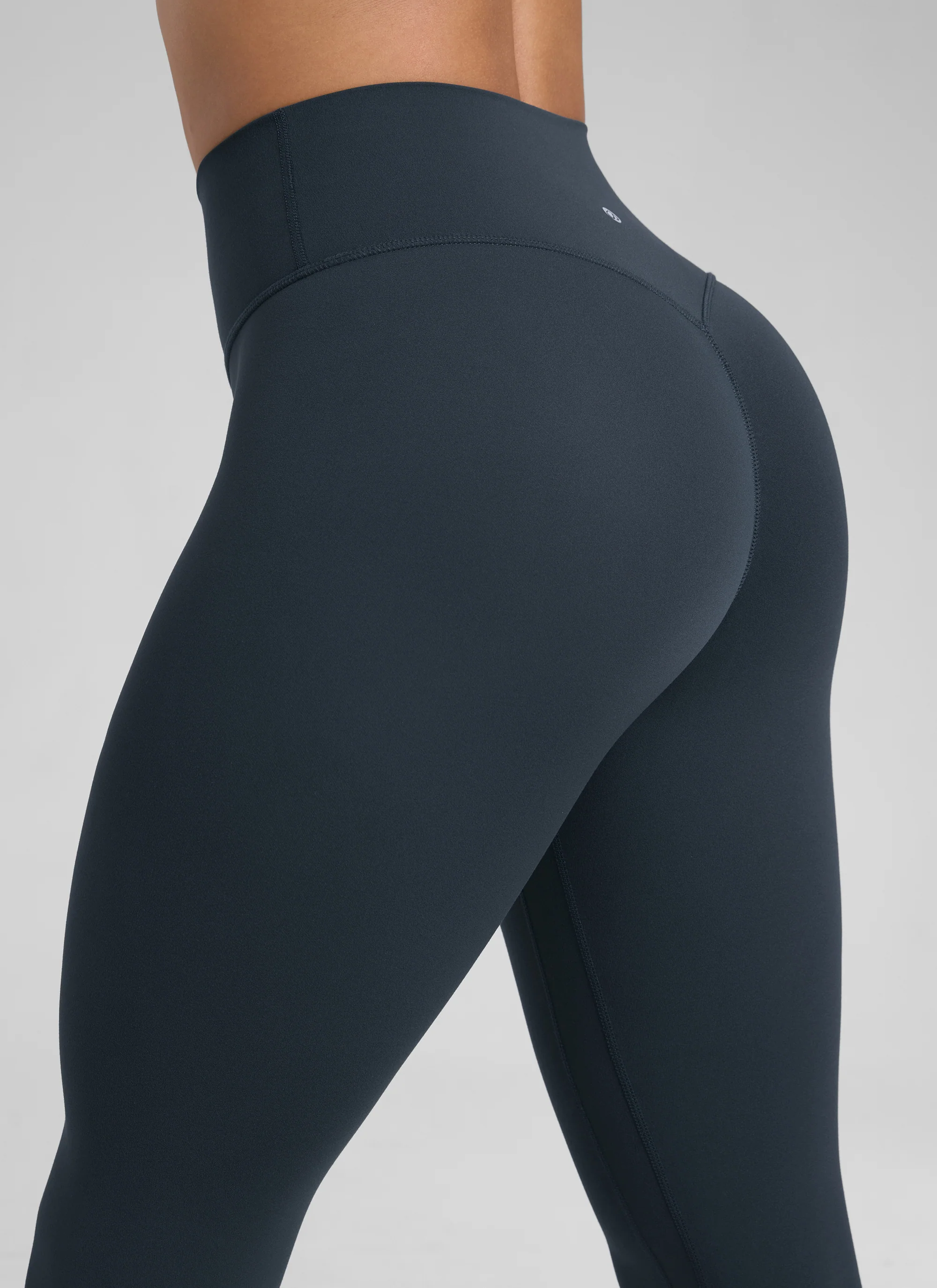 Secretsculpt™ No Front Seam Legging 25'' - Image 28