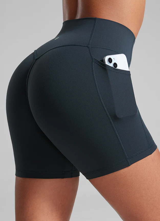 Secretsculpt™ No Front Seam Pocket Shorts 5'' - Image 9