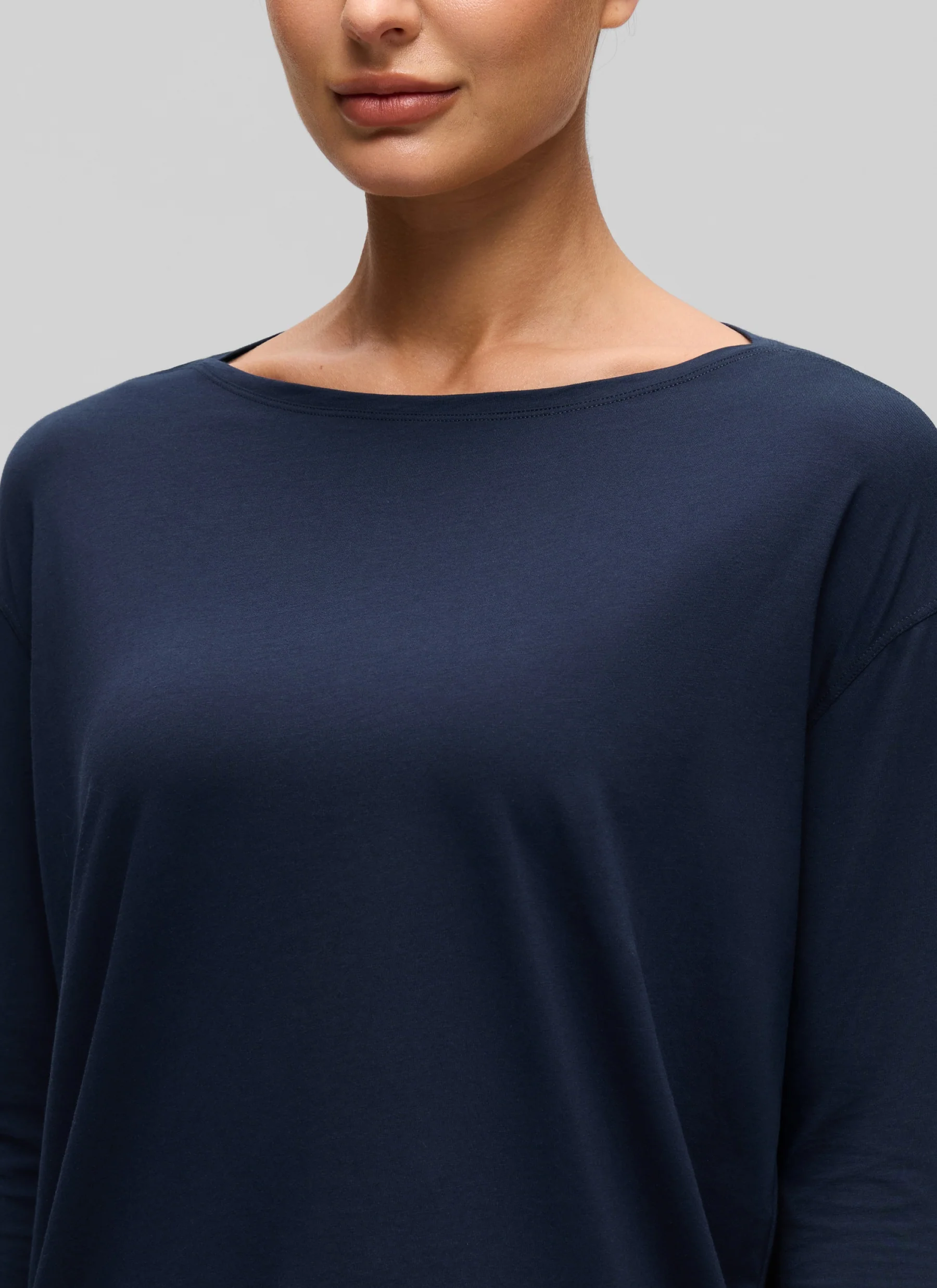 Pima Cotton Boat Neck Long Sleeve - Image 18