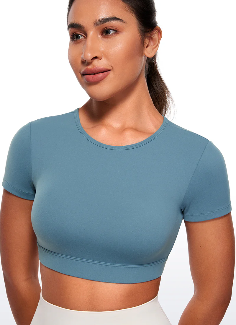 Butterluxe Open Back Cropped Short Sleeves - Image 4