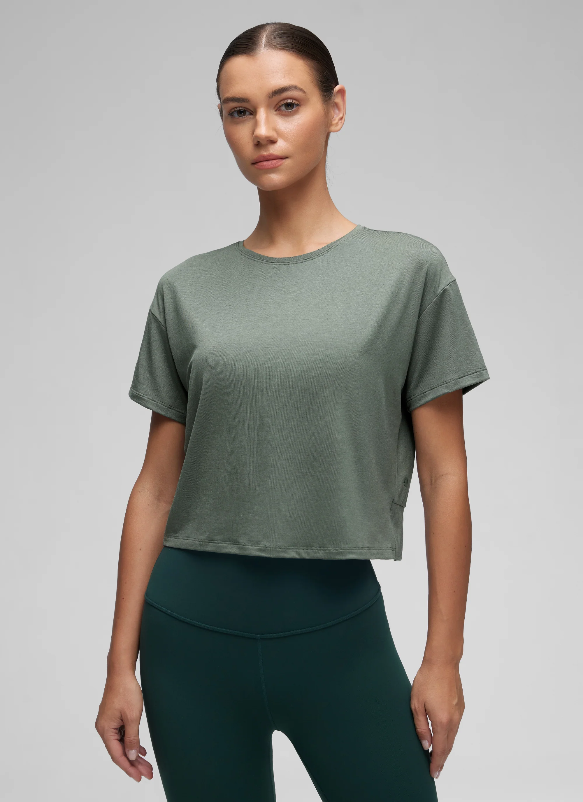 Open Back Cropped Short Sleeve - Image 2