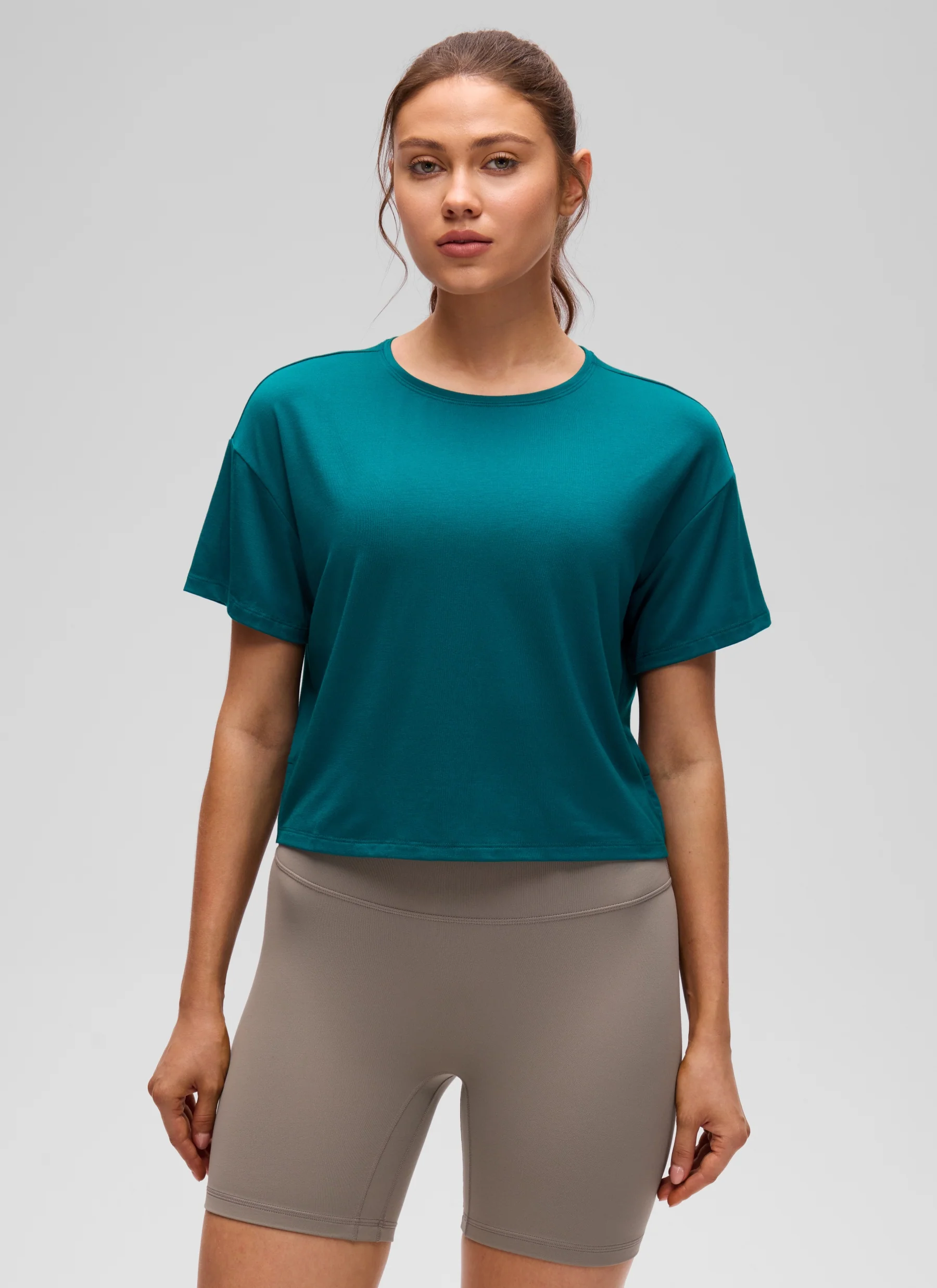 Open Back Cropped Short Sleeve - Image 25