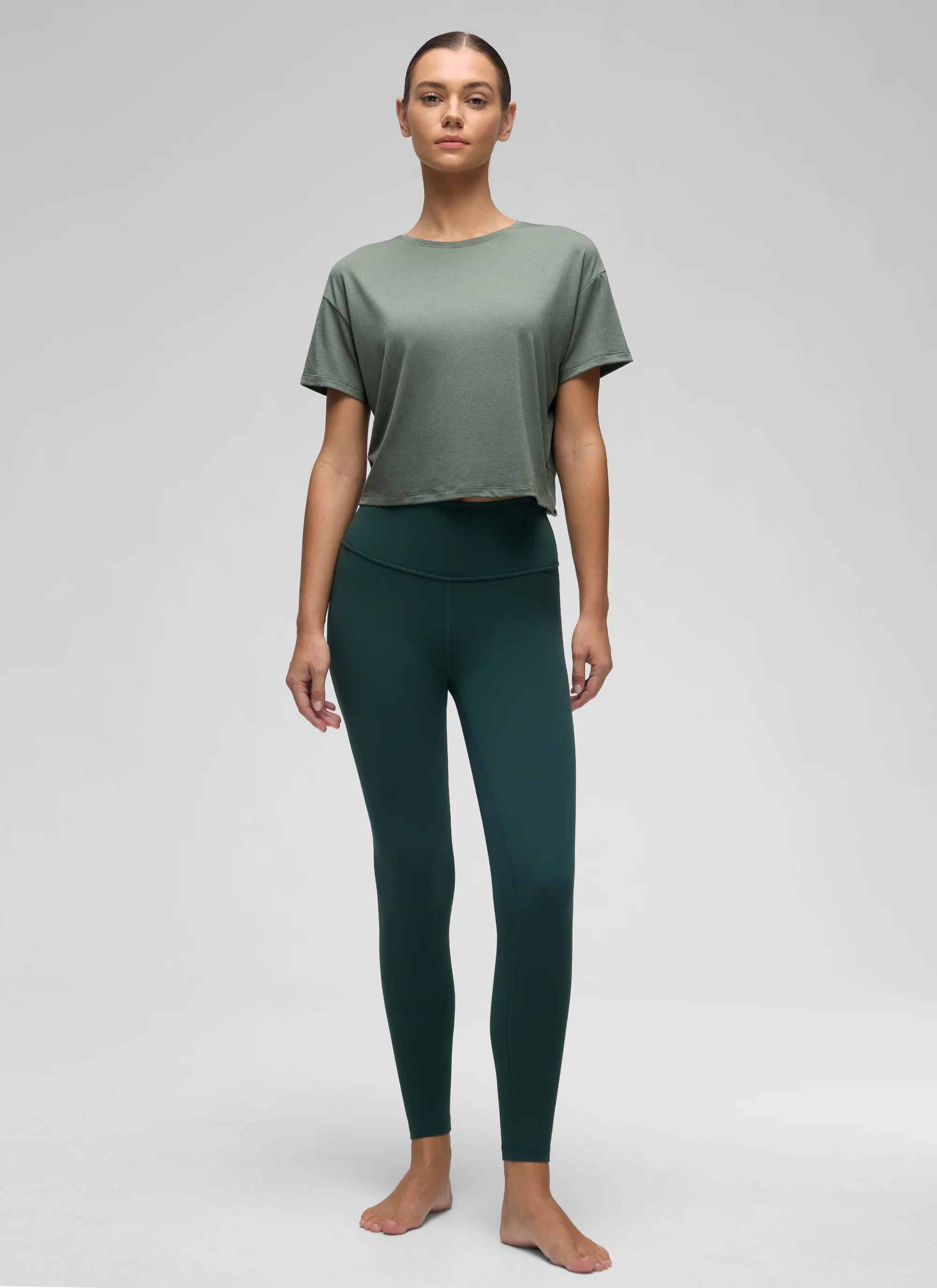 Open Back Cropped Short Sleeve - Image 4