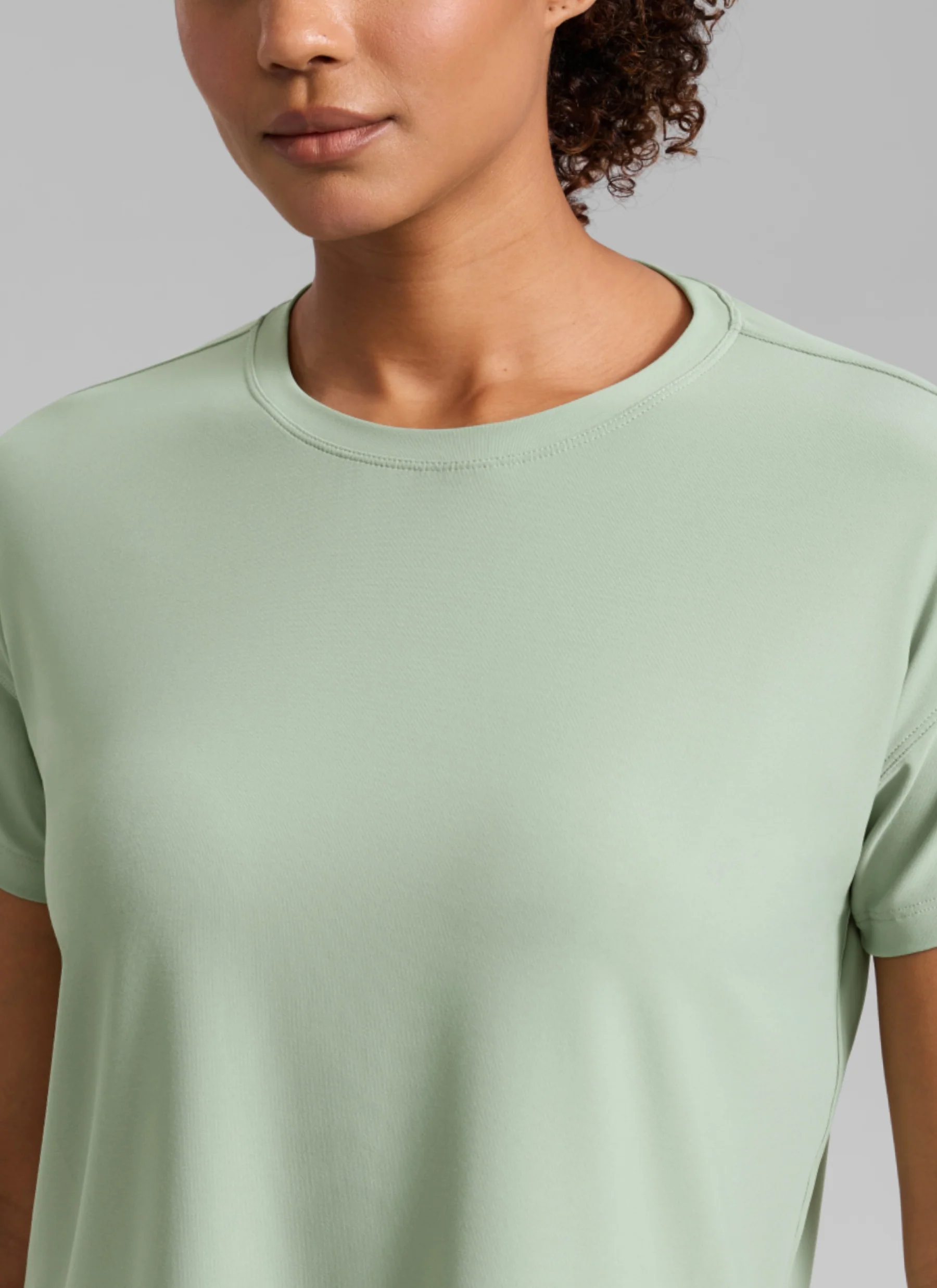 Cloudweight Lightweight Loose Short Sleeve - Image 41
