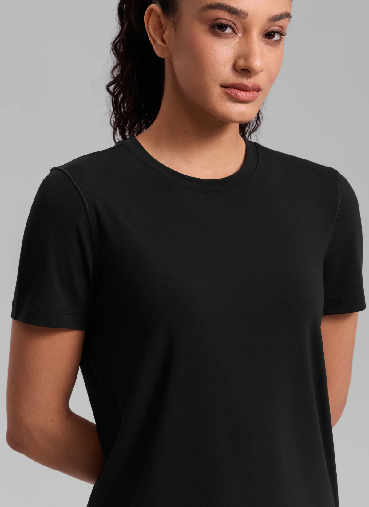Quick Dry Crewneck Hip Length Short Sleeve - Image 16