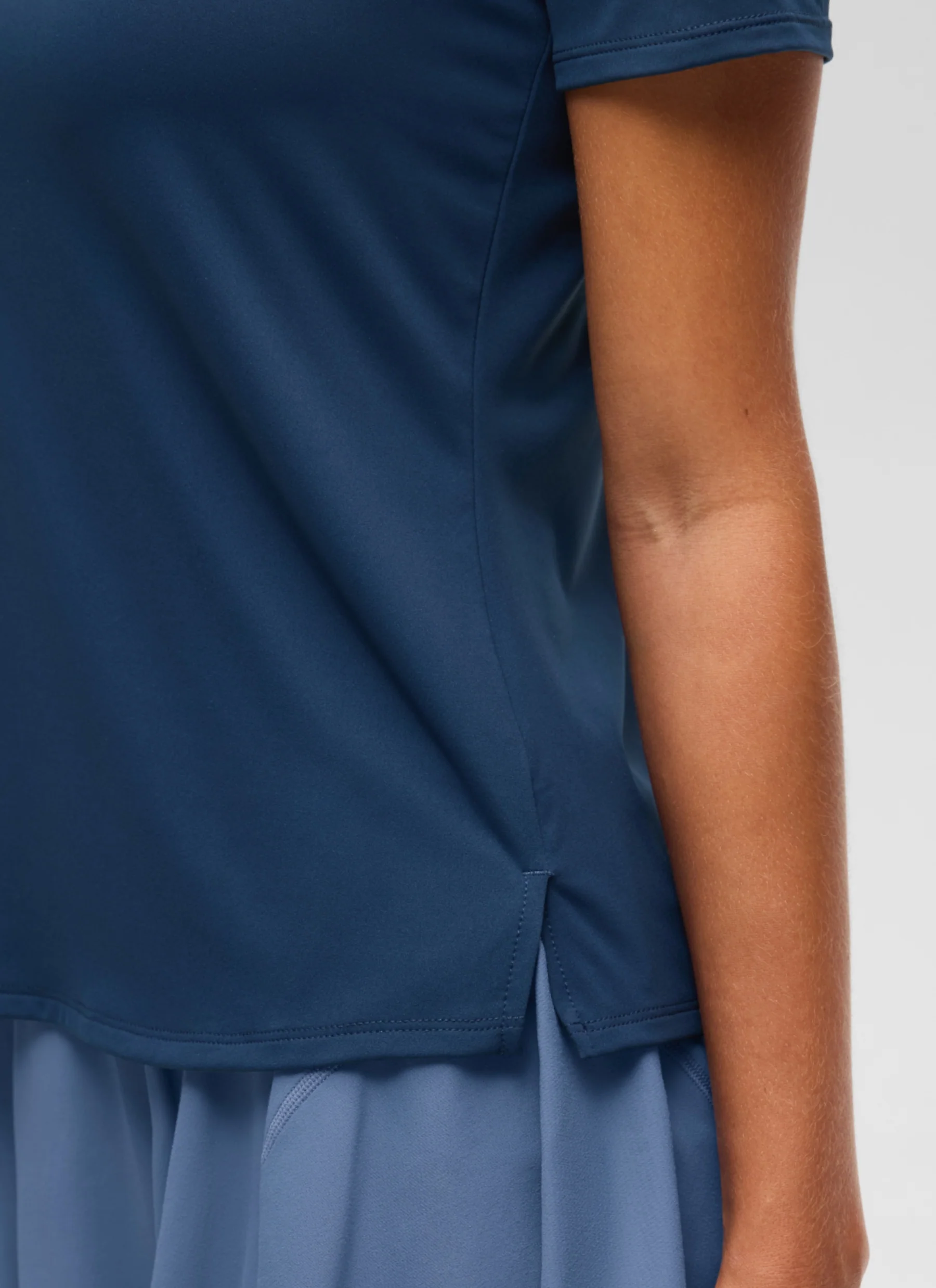 Hip Length Polo Slim Fit Short Sleeve - Image 20