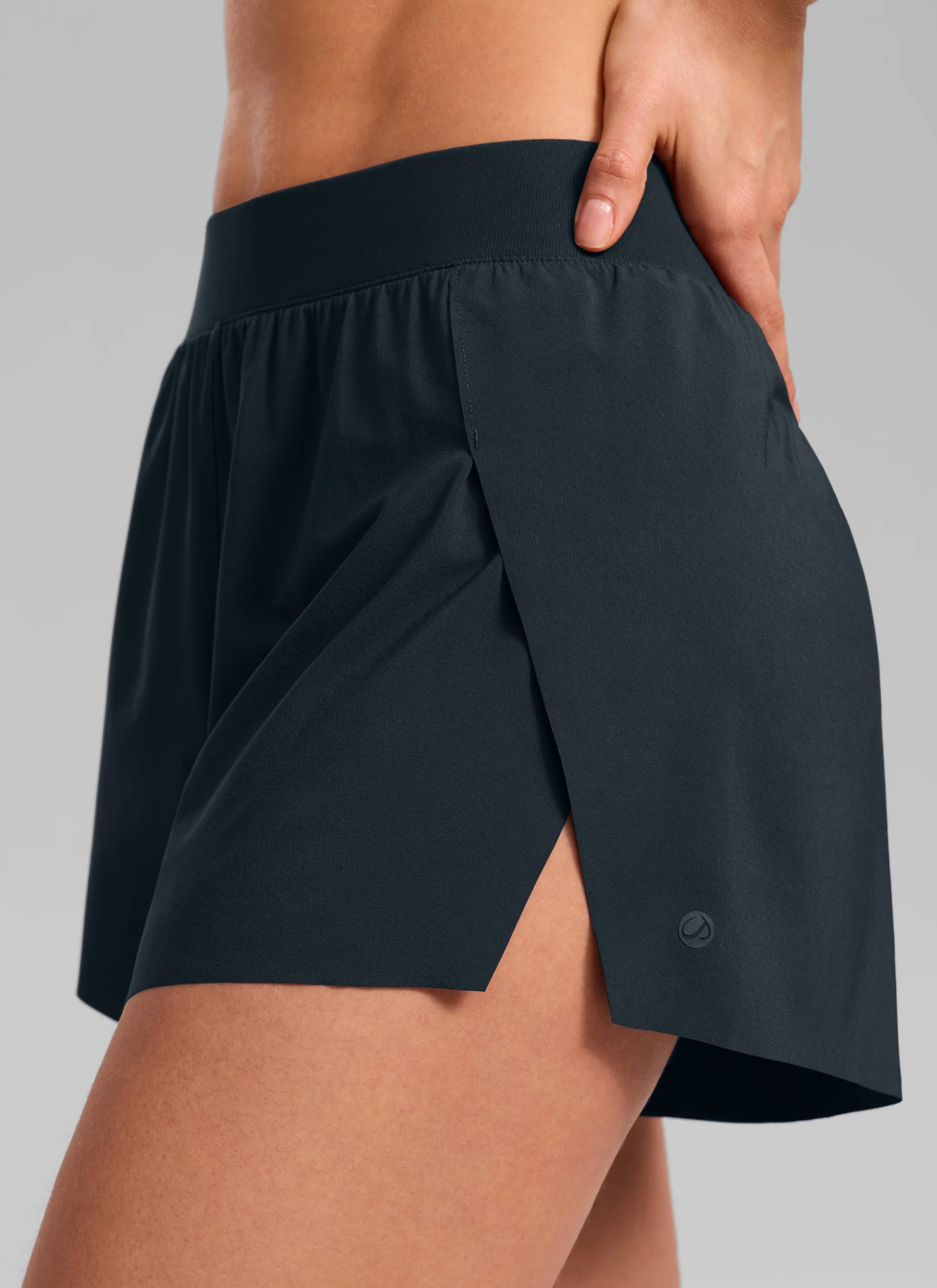 Feathery-Fit Soft Liner High Rise Shorts 2.5'' - Image 5
