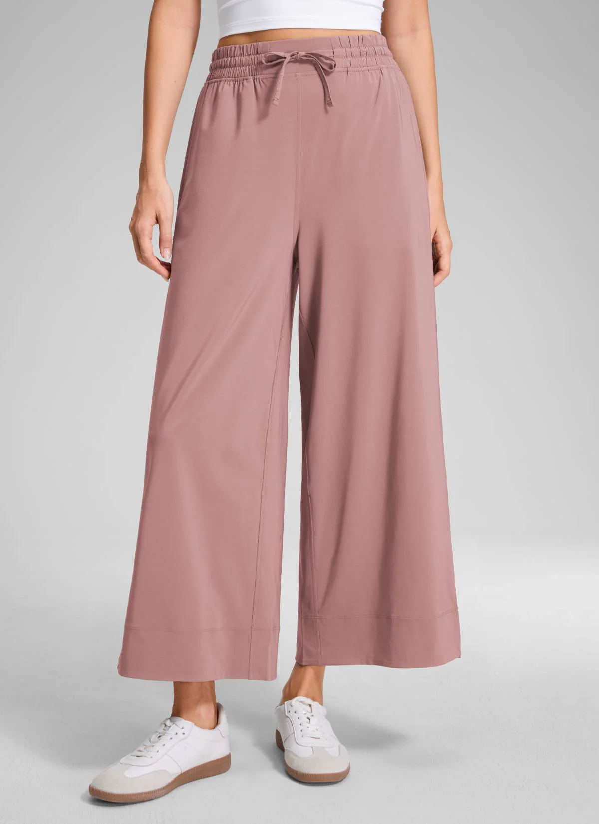 Feathery-Fit Soft Pocket High Rise Pant 25'' - Image 12