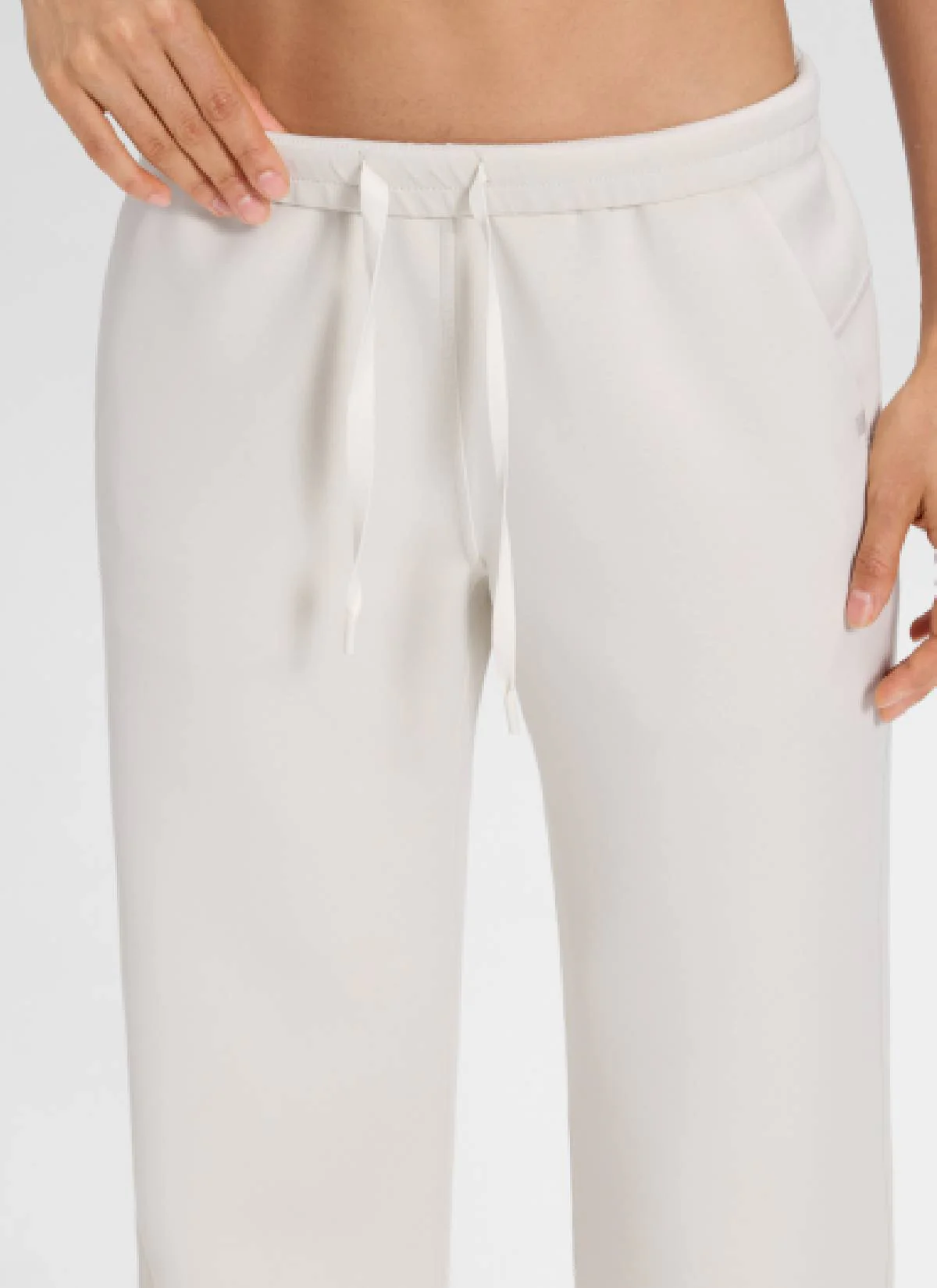 SoftAura Modal High Rise Pocket Sweatpant 32" - Image 4