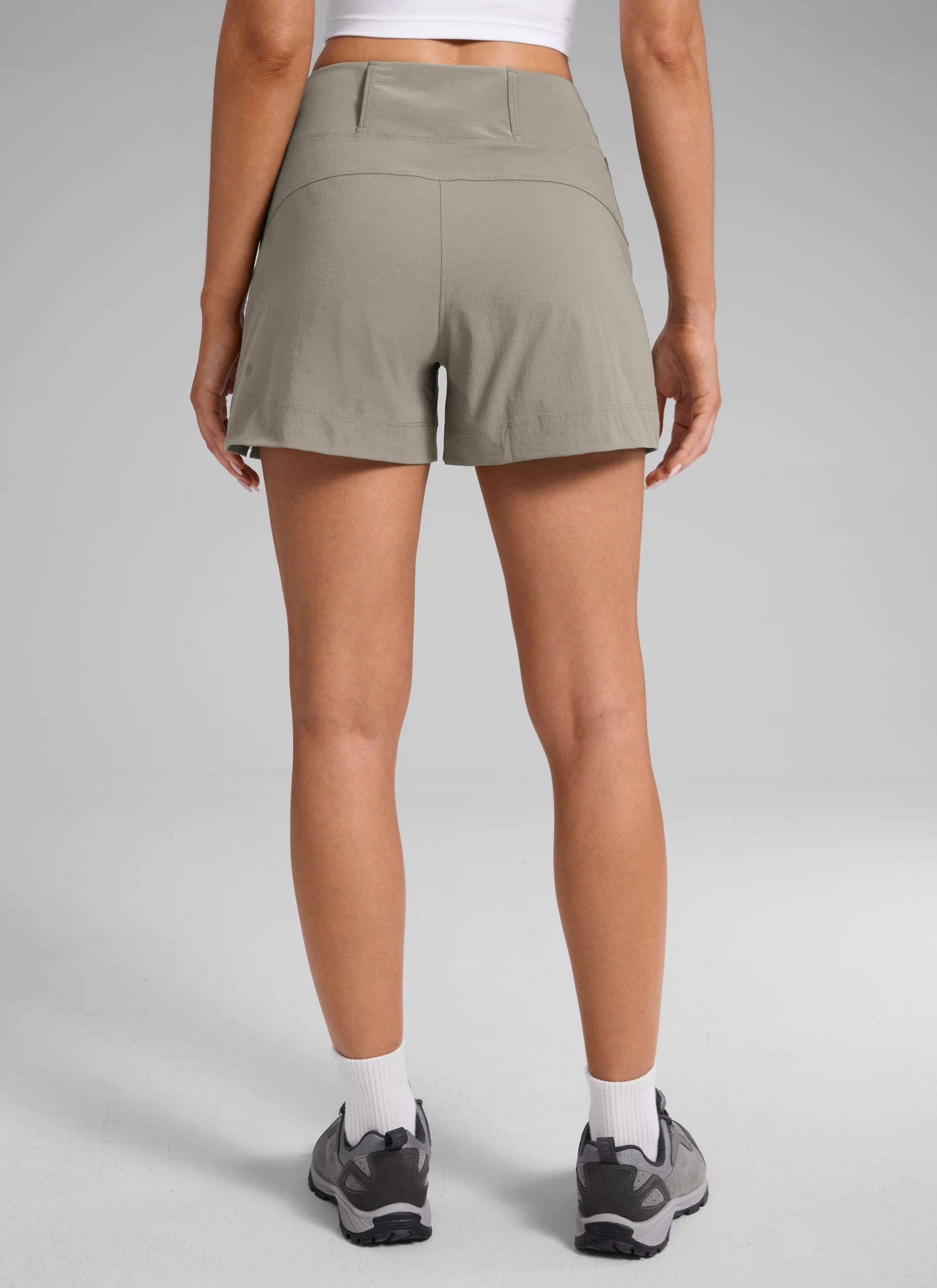 Ripstop Zip Pocket Mid Rise Shorts 4'' - Image 17